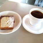 インヴィトロ コーヒー ロースターズ - 