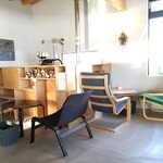 インヴィトロ コーヒー ロースターズ - 