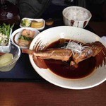 Hachihachi - 煮魚ランチ