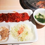 Yakiniku Sutajiamu Jan - 