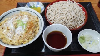 Sobadokoro Tamagawaya - カツ丼セット