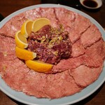 焼肉 静龍苑 - 