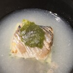 赤坂 鮨大谷 - 椀　百合根の摺流し、イワシと春菊の真薯