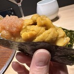 赤坂 鮨大谷 - 馬糞雲丹と牡丹海老のフリット