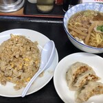 中華料理 新三陽 - ミニラーメンセット