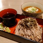 Shinshuusoba Tori Koshitsu Izakaya Hachibee - せいろ蕎麦（小）、カレーつけ汁