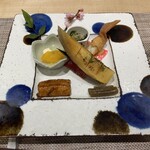 季節料理 和色 - 穴子の赤ワイン煮、鹿児島の筍、クリームチーズの西京付け金柑煮、新じゃが芋の春巻き、蕗のとうのワサビ漬けの盛り合わせ。