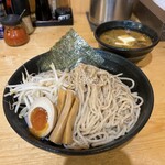 究極のにぼし味噌らーめん 人間ばんざい - つけ麺