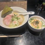 鶏そば・ラーメン Tonari - 