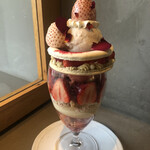 PATISSERIE ASAKO IWAYANAGI - パルフェビジュー® フレーズ＠PATISSERIE ASAKO IWAYANAGI（ドリンク付き） 6,600円（税込）