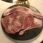 焼肉酒場 牛膳 - 大判リブロース