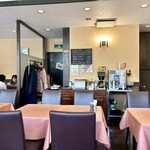 RESTAURANT RAGOUT - 内観