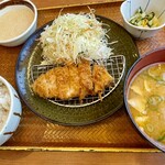 Gohandokorokatuan - 麦とろ熟成ロースかつセット 80gロース