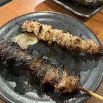 うなぎ串焼き くりから - かわ、ばら