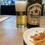 Aichun - 瓶ビール700円（アテがついてきました）