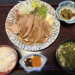翁 - 恋する豚生姜焼き定食