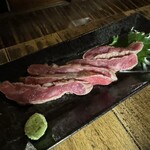 松阪牛炭火焼肉まる良 - 