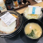 松屋 - ♪ブラウンソースエッグハンバーグ定(大盛)¥810