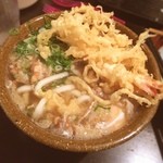 かすうどん いたみ家 - リニューアルしてから初来店♪

海老と肉と卵のはいったガチンコかすうどんを注文♪

ガツンとボリュームいっぱいでした(*^^*)