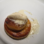 カイノヤ - チボッラカラメッラータとパルミジャーノ