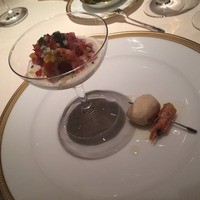アピシウス - マグロのタルタル。