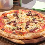 トリワイン ＰＩＫＯＳＨＨＨＵ - ホタルイカのピザ