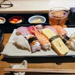 寿司処 翔海 KAKERU - にぎり寿司定食