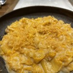 Youshokudou Noro - “ミニオレンジ白菜のクリーム煮、カラスミと”。見た目よりサッパリアッサリ爽やかです。パンに乗せていただきました。