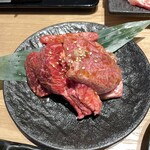 肉匠迎賓館 - 和牛の切り落とし(大)