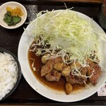 ガツ飯トンテキ食堂コロトン - 