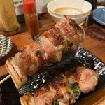 焼鳥 八朔 - 鶏もも１本240円