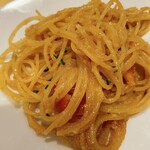 トラットリア・コッレ - カラスミのパスタ。カラスミの濃厚な味がワインを進ませます。