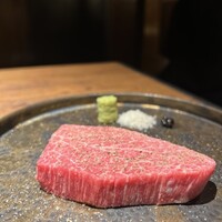 和牛とタン 焼肉 とみ 新橋本店 - 