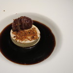 カイノヤ - マスカルポーネのセミフレッドと栗の渋皮煮のアッフォガード