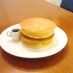 カフェ ルーム ビー - パンケーキ