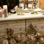 スープとカレー ボンジョルネ - 冷前菜準備中