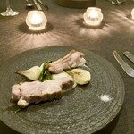 スープとカレー ボンジョルネ - ●温前菜
      地鶏食べ比べ
      徳島阿波踊り・名古屋コーチン
      玉ねぎピュレと葉玉ねぎ