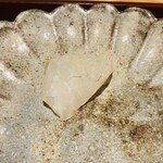 馳走 啐啄一十  - 【写真⑧】鮃(静岡県駿河湾、サスエ前田魚店、5日寝かせ)