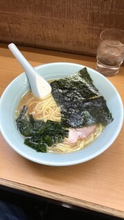 なかむら屋 - ラーメン並（750）