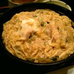 そば処 一花 - ボリュームたっぷりの親子丼