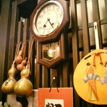 Soba Dokoro Ichi Hana - 古時計が趣あります（ちゃんと動いている）