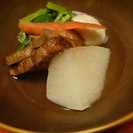 草喰 なかひがし - しゃくしなとお揚げを炊いたもの