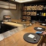 季音 - カウンターのみのコンパクトで居心地濃厚良い店内｡