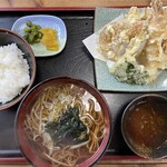 泉八 - 天ぷら定食