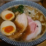 ふく流らーめん 轍 東京高田馬場本店 - 味玉煮干しラーメン