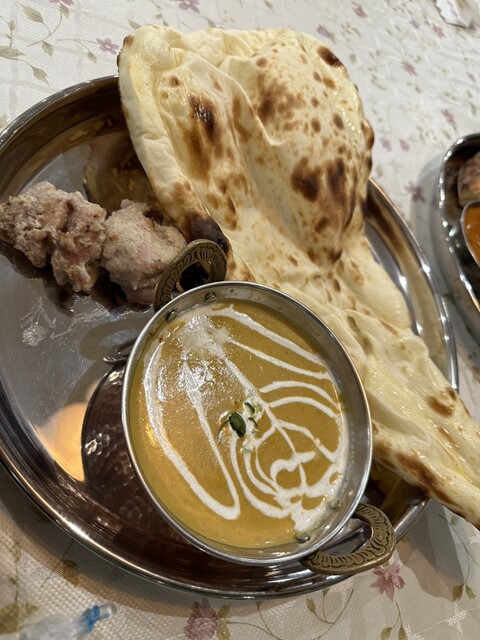 India Nepalese Aviyan photo 5