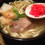 垣花家 - ソーキそば