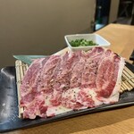炭火焼肉 ひびの亭 - 