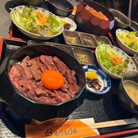 炭火和牛焼肉もうもう亭 広小路店 - 