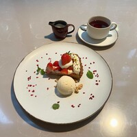 イタリアンレストラン LOKAL HOUSE (voco大阪セントラル) - 